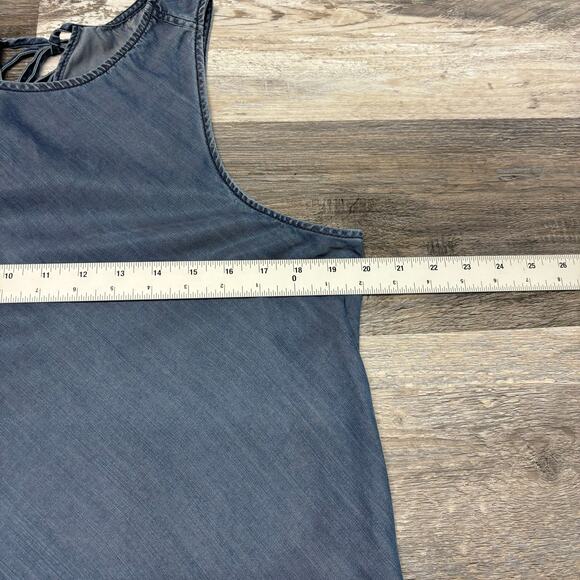 GAP Dark Indigo Womens‎ L Minimalist Tencel Chambray Keyhole Back Sleeveless Top - Picture 6 of 11
